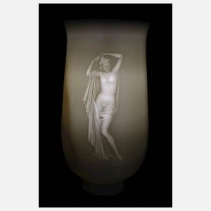 Nymphenburg Leuchtvase Allegorie "Entschleierte"