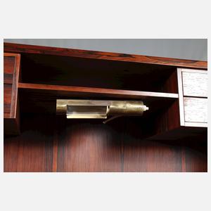 Arne Wahl Iversen, Schreibsekretär