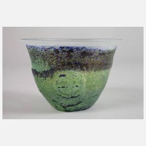 Schale mit nordischem Symbol