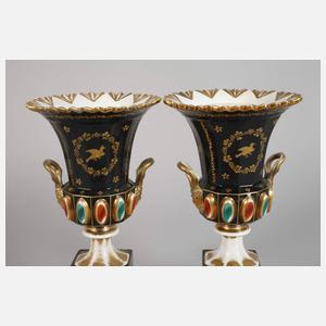 Frankreich Paar Prunkvasen Blumenbukett