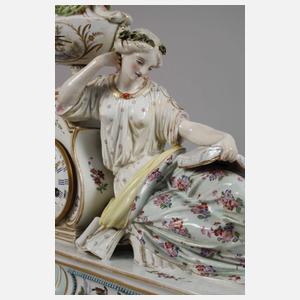 Frankreich Figurenpendule Allegorie der Baukunst