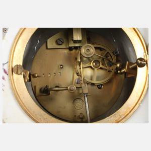 Frankreich Figurenpendule Allegorie der Baukunst