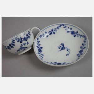 Meissen zwei Tassen mit Untertassen Blaumalerei