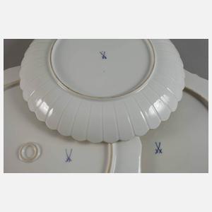 Meissen zwei Tortenplatten und eine Kuchenplatte