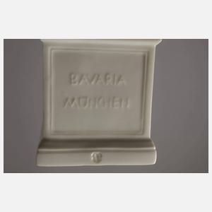 Nymphenburg "Bavaria auf hohem Sockel"