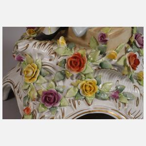 Plaue übergroßer figürlicher Prunkleuchter