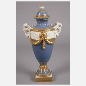 Deckelvase im Louis-XVI.-Stil