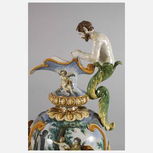 Übergroße italienische Majolikavase