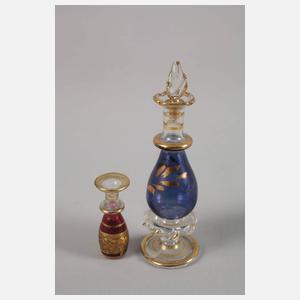 Fünf kleine Parfumflakons