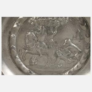 Zinnteller Bärenjagd