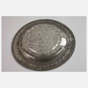 Zinnteller Bärenjagd