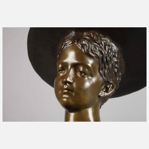 Büste Trachtenmädchen