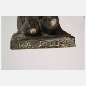 Kniende Sonnenanbeterin "Da Solem – Heimdalldank"