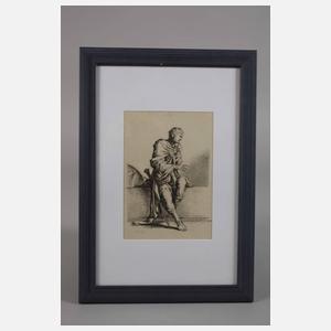 Auf einer Mauer sitzender älterer Mann