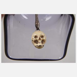 Wiener Bronze Glocke Memento Mori