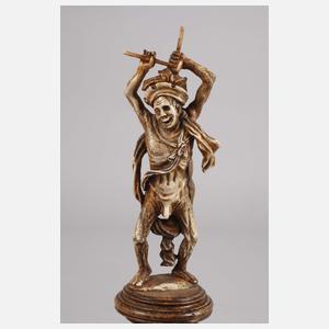 Figürliche Hirschhornschnitzerei