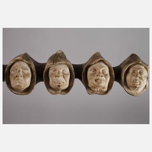 Figürliches Wandrelief