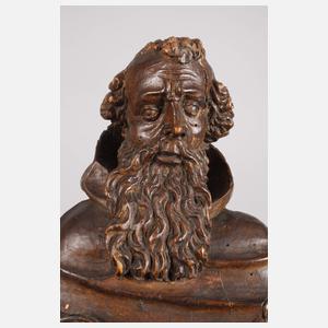 Geschnitzte Heiligenfigur