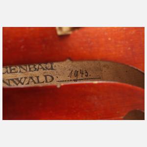 Meistervioline im Etui