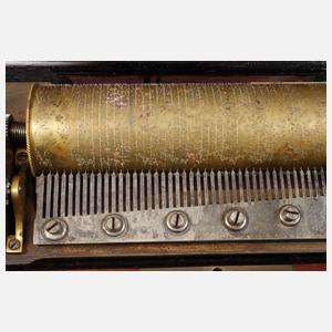 Große Walzenspieldose