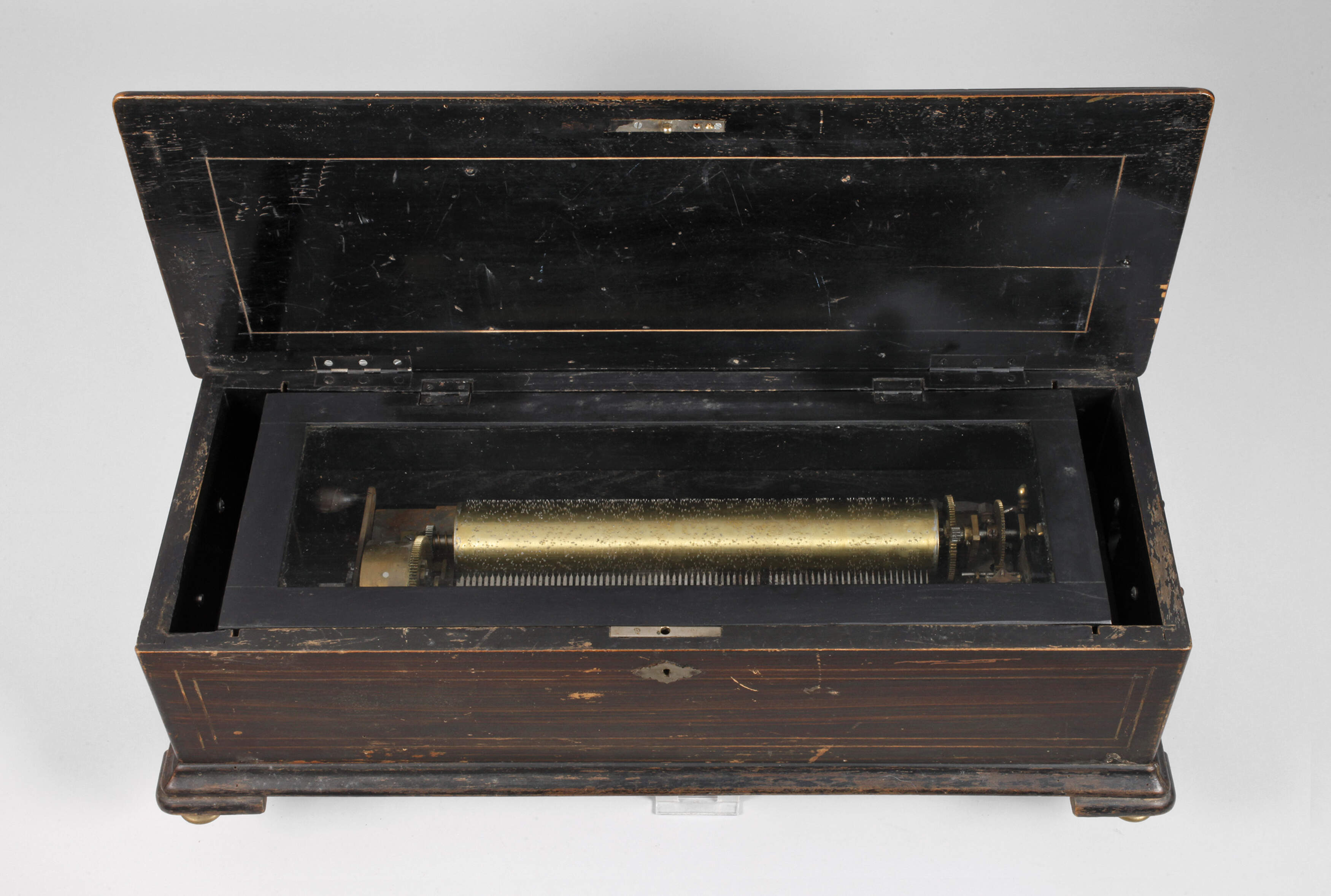 Große Walzenspieldose