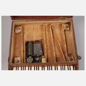 Necessaire mit Spieluhr