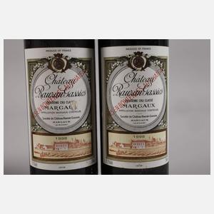 Vier Flaschen Rotwein