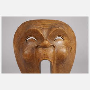 Geschnitzte Wandmaske