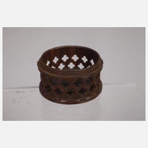 Konvolut geschnitzte Sockel