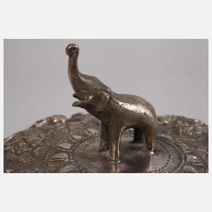 Große Deckeldose Silber