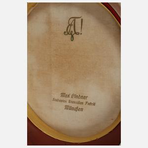 Zwei studentische Schirmmützen