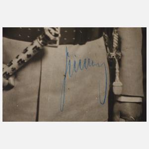 Autograph H.G.