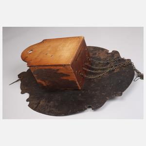 Große Wanduhr Schwarzwald