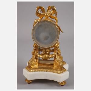 Kleine Pendule Alabaster