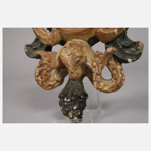 Geschnitzter Uhrenständer