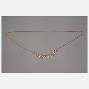 Collier mit Diamanten