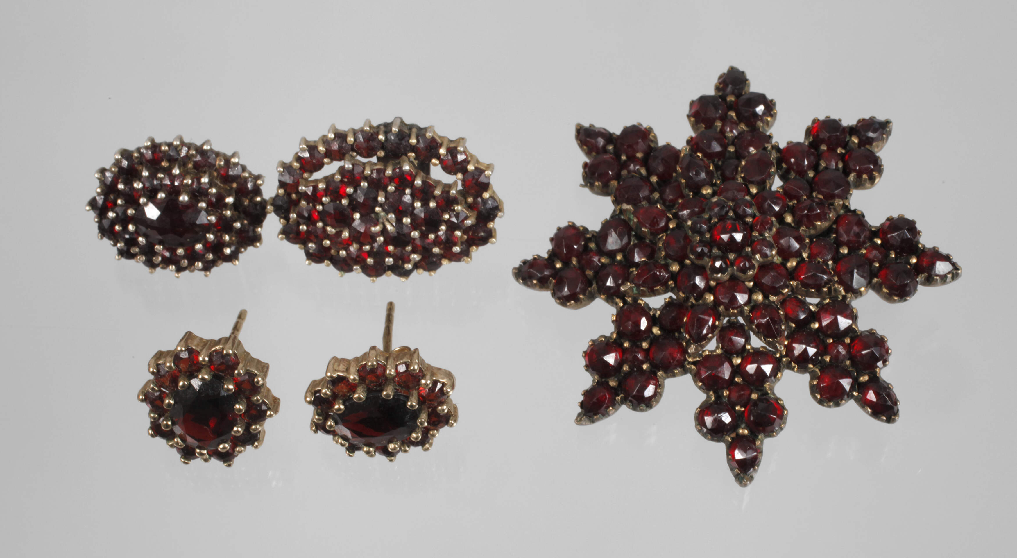 Konvolut Granatschmuck