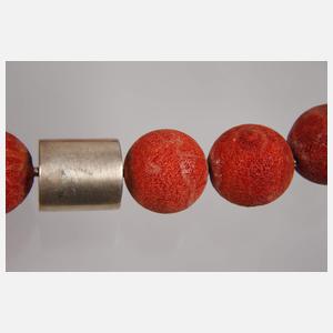 Kette mit Schaumkoralle