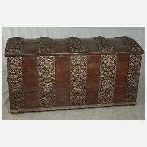 Prächtige Barocktruhe