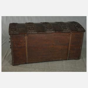 Prächtige Barocktruhe