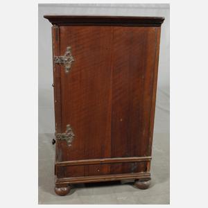 Kleiner Kabinettschrank Renaissance