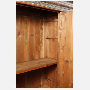 Bemalter barocker Hallenschrank