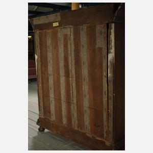 Bemalter barocker Hallenschrank
