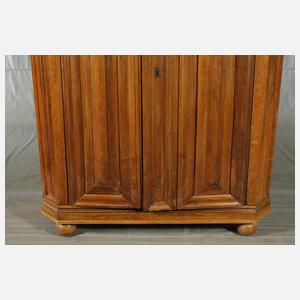 Großer Hallenschrank barock