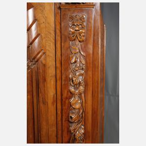 Kleiner barocker Dielenschrank