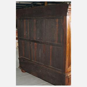 Kleiner barocker Dielenschrank