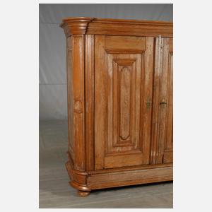 Kleiner barocker Dielenschrank