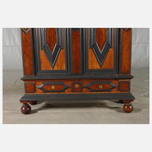 Kleiderschrank barock