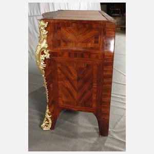 Feine Kommode Louis XV.