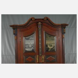 Prächtiger Bauernschrank